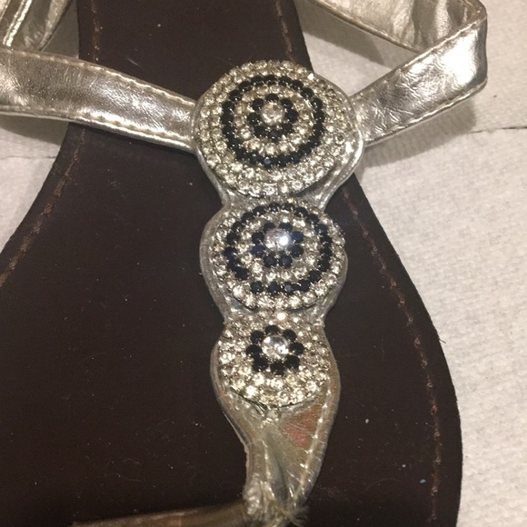 Sandal - Picture 3 of 3